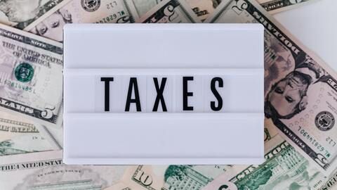 How does Panama Tax Corps