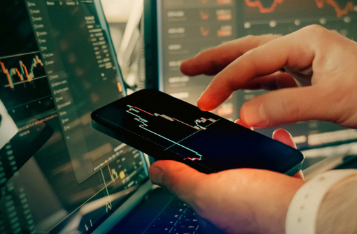  Entrepreneur enjoying the advantages of offshore for crypto asset management.